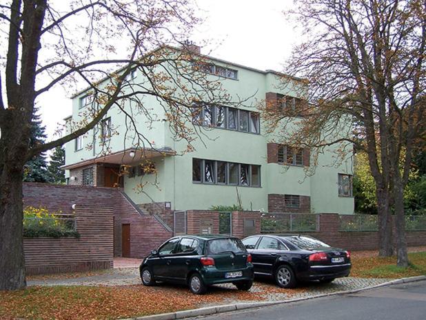 Gaestehaus Am Klinikum Halle  Exterior photo